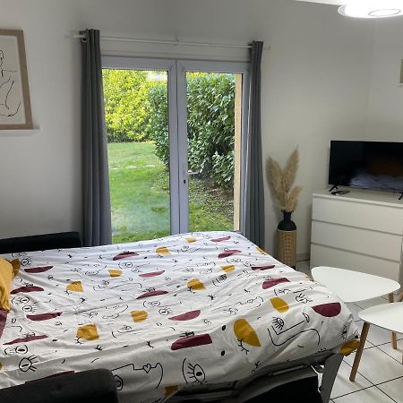 Ferienwohnung Le First Auversois Charmant Studio Avec Jardinet Exterior foto