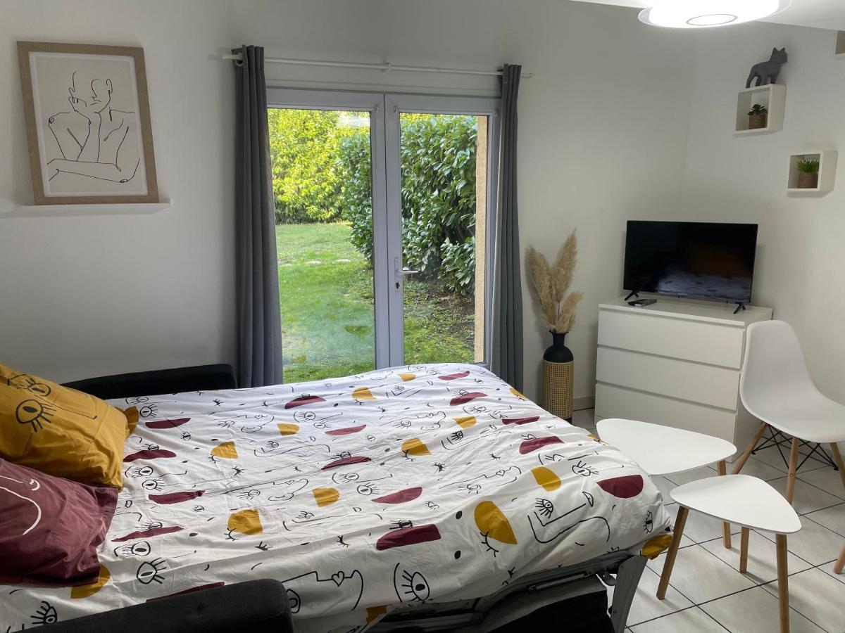 Ferienwohnung Le First Auversois Charmant Studio Avec Jardinet Exterior foto